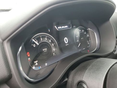 New 2026 RAM 1500 4x4 Crew Cab image 14