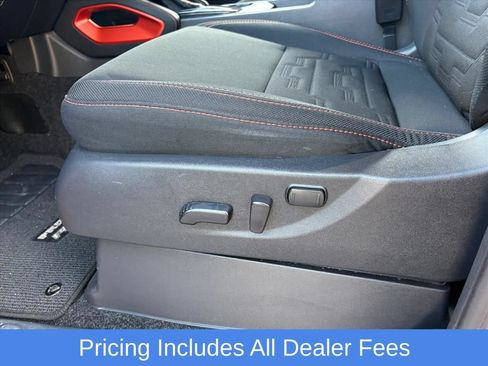 Certified 2025 Nissan Frontier PRO-4X w/ Tow Package AWD/4WD image 17