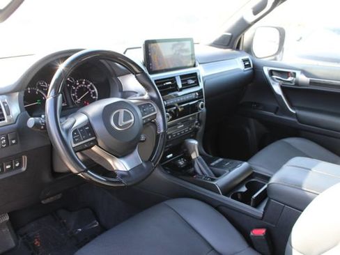 Certified 2023 Lexus GX 460 Premium w/ Premium Package AWD/4WD image 12
