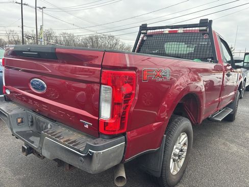 Used 2017 Ford F250 XLT w/ XLT Value Package image 14
