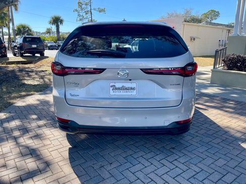Used 2025 MAZDA CX-90 3.3 Turbo w/ Premium Sport Pkg image 4