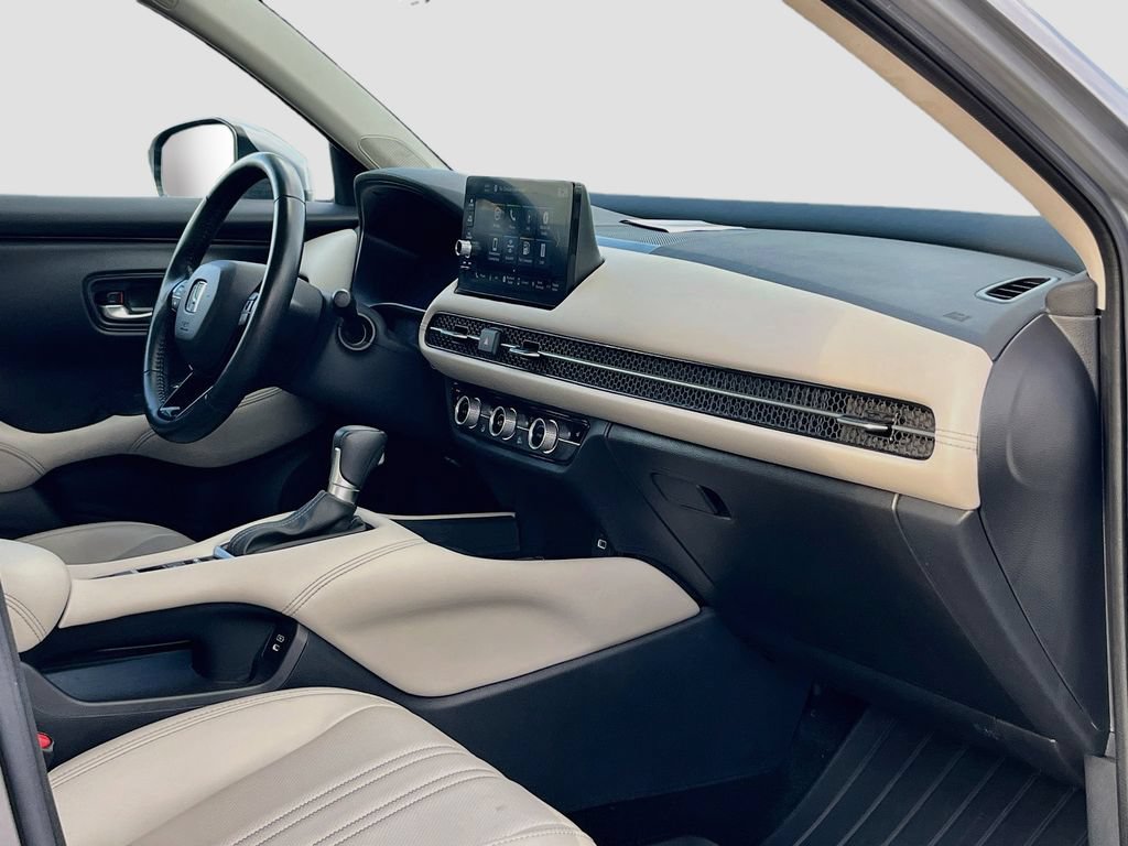 Used 2025 Honda HR-V EX-L image 28