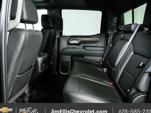 Used 2023 Chevrolet Silverado 1500 RST w/ Redline Edition AWD/4WD image 19