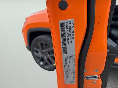 New 2026 Jeep Compass Limited image 40