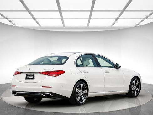 Certified 2024 Mercedes-Benz C 300 4MATIC Sedan image 4