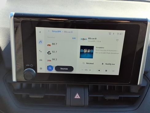 Used 2024 Toyota RAV4 XLE image 17