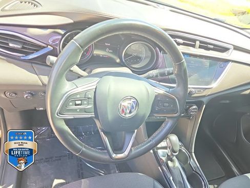 Certified 2023 Buick Encore GX Select w/ Sport Touring Package FWD image 17