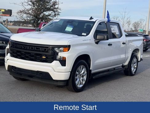 Used 2024 Chevrolet Silverado 1500 Custom image 4