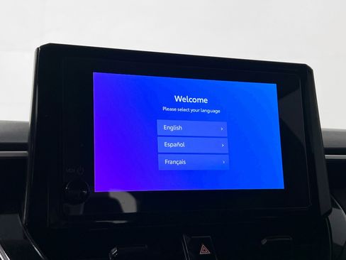 Used 2025 Toyota Corolla LE image 27