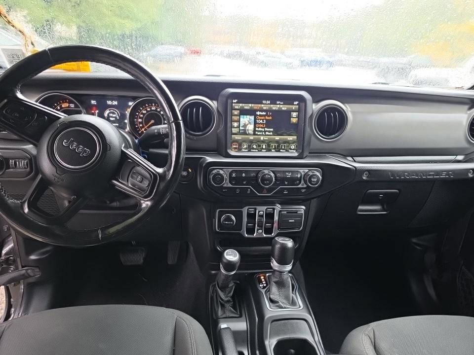 Used 2021 Jeep Wrangler Unlimited Sport AWD/4WD image 9