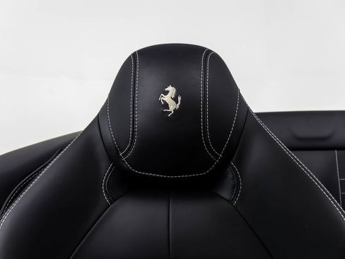 Used 2016 Ferrari California T image 55