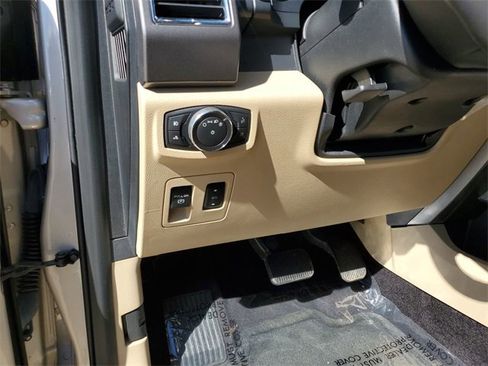 Used 2017 Ford F150 XLT w/ Equipment Group 301A Mid image 16