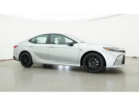 New 2026 Toyota Camry LE FWD image 28