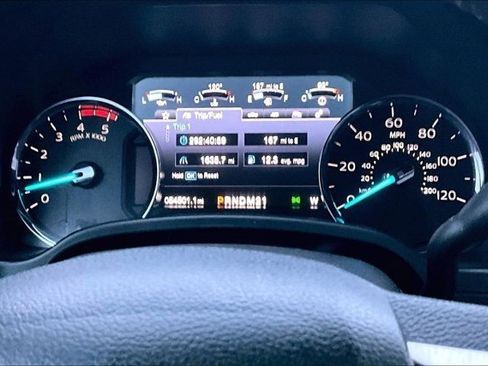 Used 2019 Ford F350 Platinum image 14