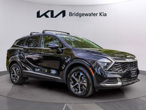 Certified 2023 Kia Sportage EX AWD/4WD image 1