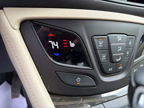 Used 2020 Buick Envision Preferred image 26