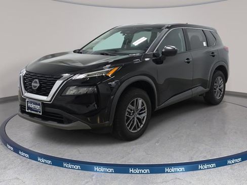 Used 2023 Nissan Rogue S AWD/4WD image 1