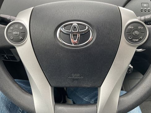 Used 2010 Toyota Prius Two FWD image 42