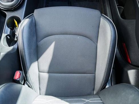 Used 2022 Kia Forte GT-Line image 28