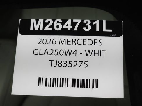 Certified 2026 Mercedes-Benz GLA 250 4MATIC image 33