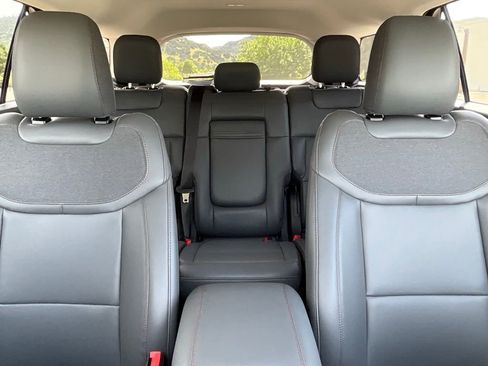 New 2026 Ford Explorer Active w/ Active Comfort Package image 34