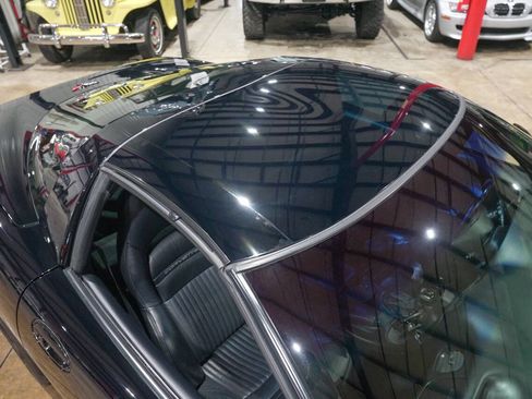 Used 1999 Chevrolet Corvette Coupe w/ Memory Pkg image 19