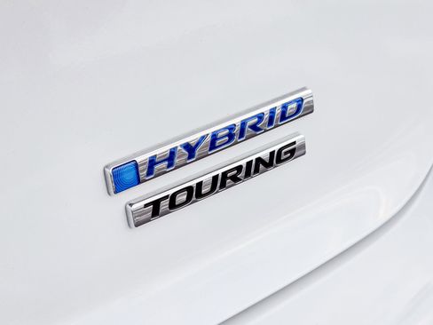 Used 2023 Honda Accord Touring image 17