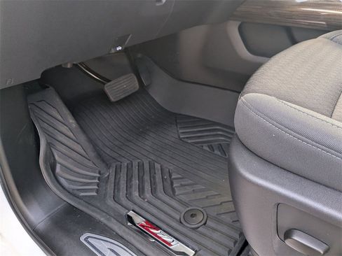 Used 2025 Chevrolet Silverado 1500 LT Trail Boss w/ Convenience Package II image 15