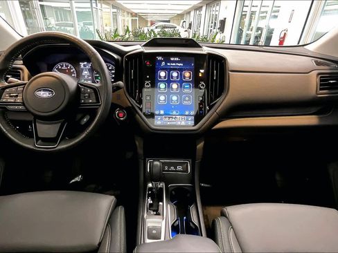 Used 2023 Subaru Ascent Onyx Edition Limited AWD/4WD image 16
