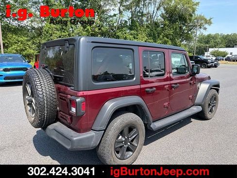 Used 2021 Jeep Wrangler Unlimited Sport AWD/4WD image 3