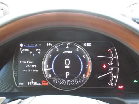 Used 2022 Lexus ES 350 w/ Luxury Package FWD image 22