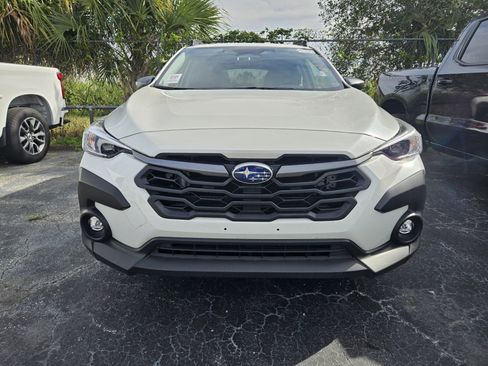 Used 2024 Subaru Crosstrek 2.0i Premium image 2