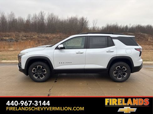 New 2026 Chevrolet Equinox ACTIV w/ Convenience Package III image 2