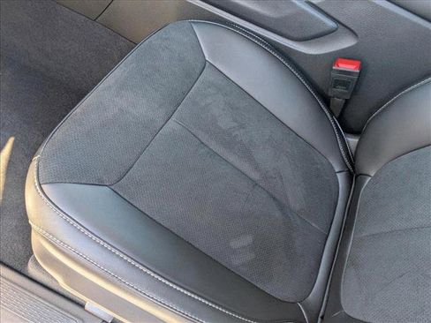 New 2025 Jeep Grand Cherokee L Altitude image 4