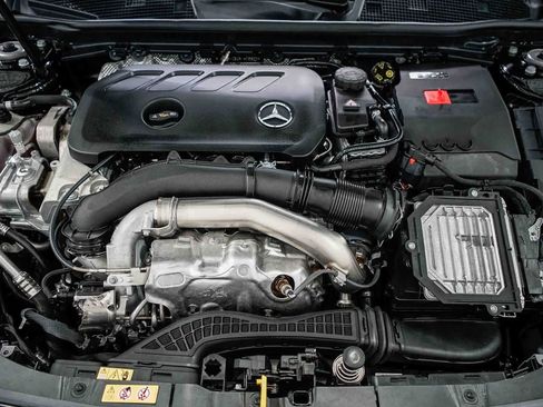 Used 2024 Mercedes-Benz CLA 250 image 27