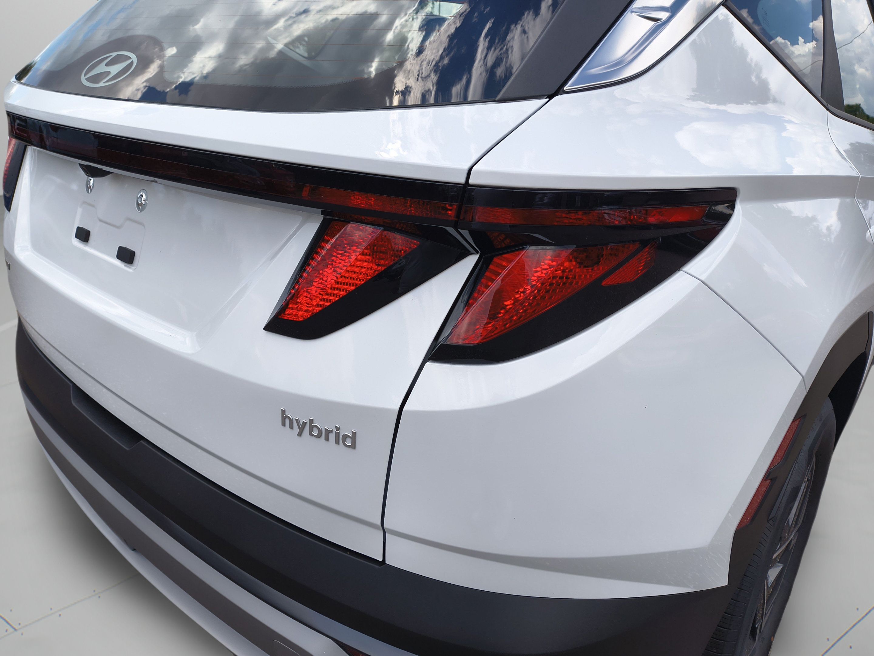 New 2026 Hyundai Tucson Blue SE FWD image 33