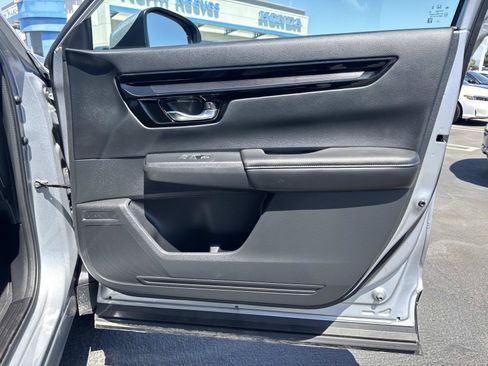 Certified 2025 Honda CR-V EX-L image 30