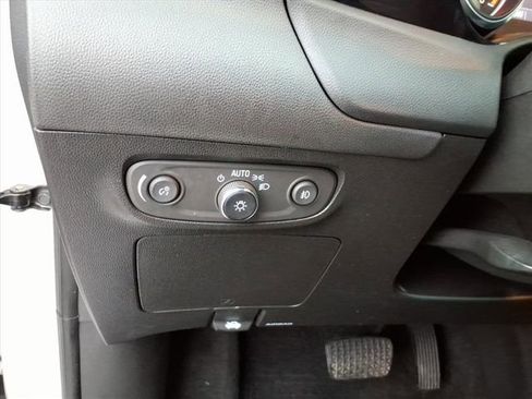 Used 2023 Buick Encore GX Preferred w/ Cold Weather Comfort Package image 28