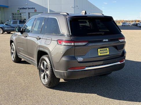 Used 2024 Jeep Grand Cherokee Limited 4xe image 6