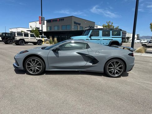 Used 2025 Chevrolet Corvette Stingray Preferred Conv w/ Z51 Performance Package RWD image 1