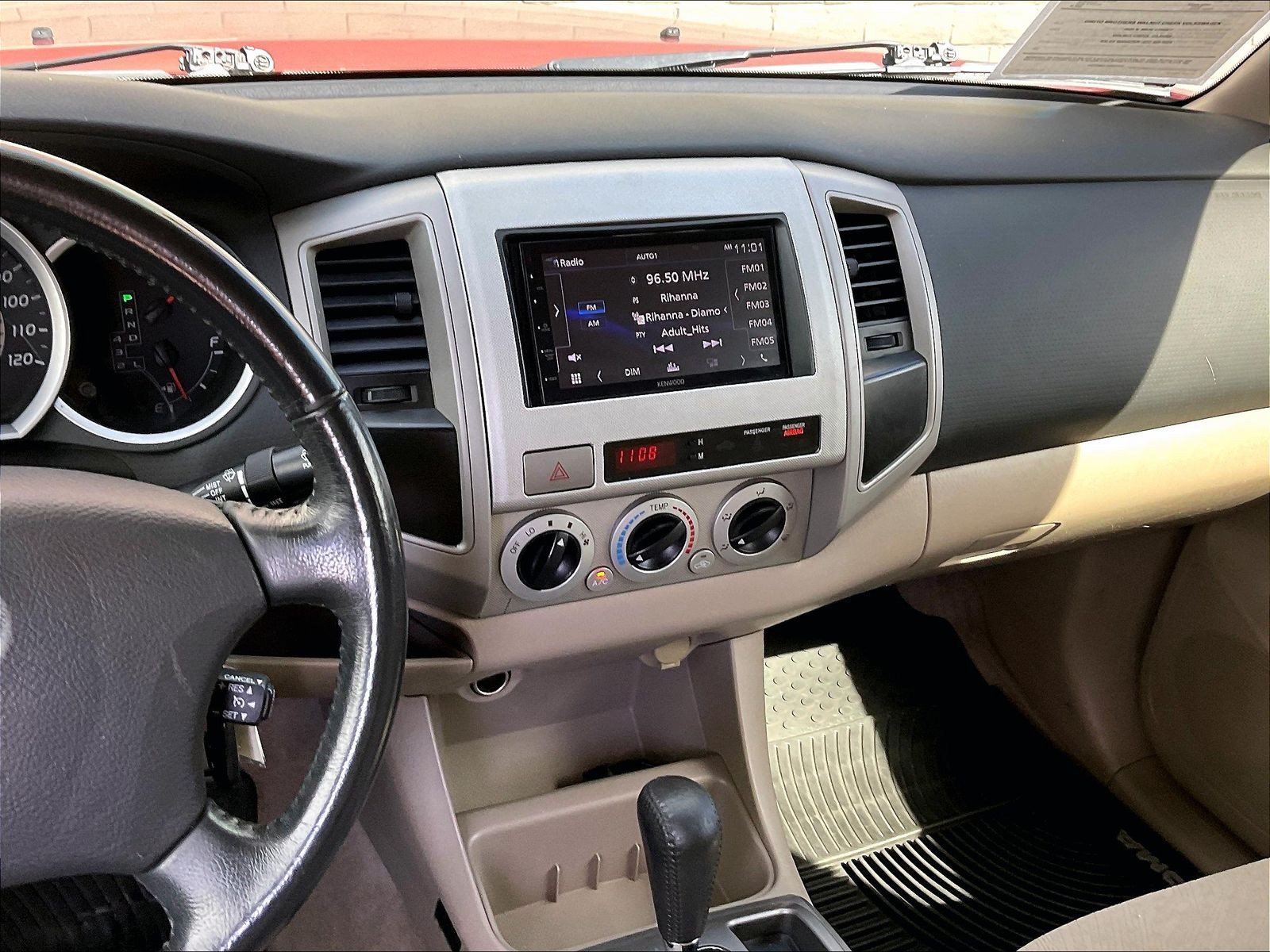 Used 2005 Toyota Tacoma PreRunner w/ SR5 Pkg #8 RWD image 5