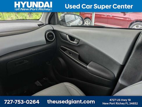 Used 2020 Hyundai Kona Limited FWD image 18
