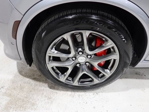 Used 2021 Dodge Durango SRT w/ Technology Group AWD/4WD image 10