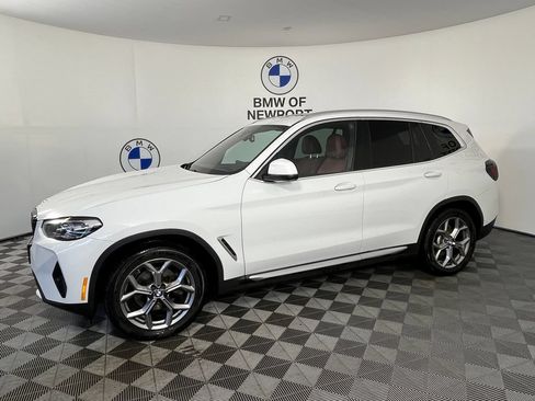 Used 2024 BMW X3 xDrive30i w/ Premium Package w/ZPA AWD/4WD image 6