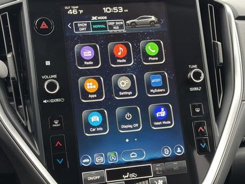 Used 2024 Subaru Crosstrek 2.0i Premium image 17