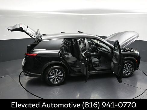 Certified 2026 INFINITI QX60 Pure w/ Cargo Package AWD/4WD image 34