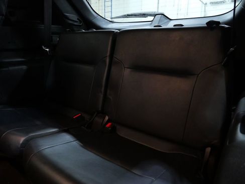 Used 2024 Mitsubishi Outlander SE image 25