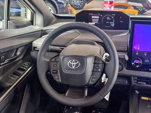 New 2026 Toyota C-HR AWD/4WD image 17