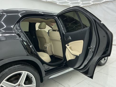 Used 2015 Mercedes-Benz GLA 250 w/ Premium Package image 23