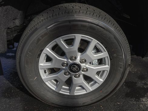 New 2025 Toyota Tacoma SR5 image 13